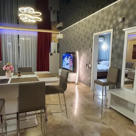 Crystal Luxury Aparment Mamaia Free Parking Vis A Vis Iaki Aparthotel Mamaia
