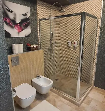 Aparthotel Crystal Luxury Aparment Mamaia Free Parking Vis A Vis Iaki Mamaia