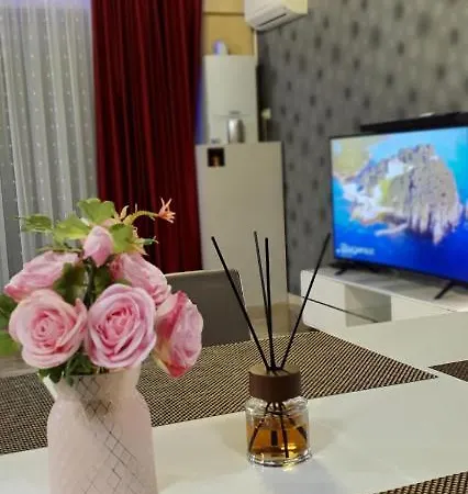 Crystal Luxury Aparment Mamaia Free Parking Vis A Vis Iaki