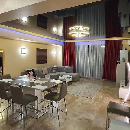 Crystal Luxury Aparment Mamaia Free Parking Vis A Vis Iaki *