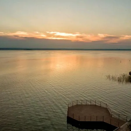 Aparthotel Crystal Luxury Aparment Mamaia Free Parking Vis A Vis Iaki